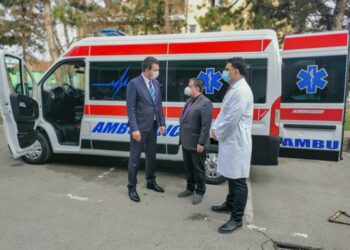 Šabačka bolnica dobila novo sanitetsko vozilo