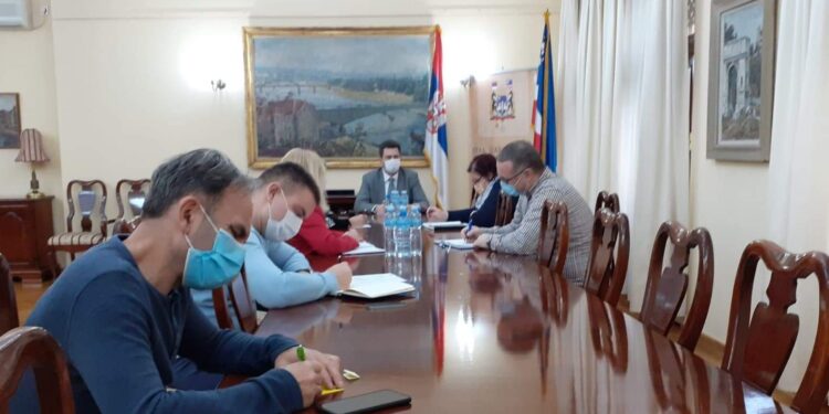 Kapacitet jedinice intenzivne nege popunjen