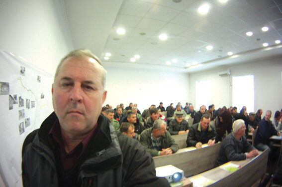 Istina je cela, bez mladih nema sela