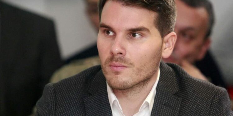 Prostor za slobodan i profesionalan rad sve manji, pritisci na medije intenzivniji tokom pandemije
