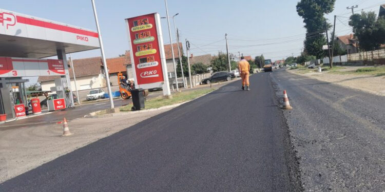 Završeni radovi na rekonstrukciji asfalta u ulici Kralja Petra prvog u Pocerskom Pričinoviću
