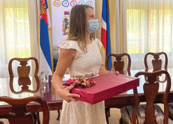 Laptop Anji Petrović za početak studija na Univerzitetu Oksford
