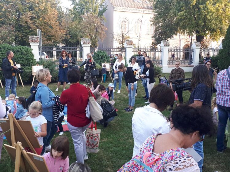 „Rođeni za čitanje“ u dvorištu Biblioteke šabačke