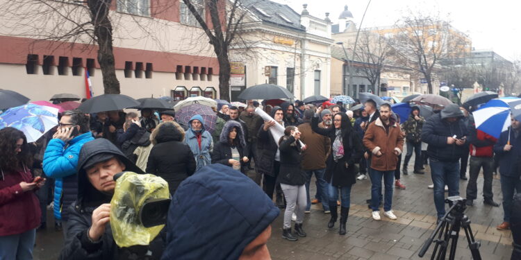 Održan protest „Šabac vam nećemo oprostiti“