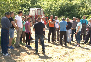 Meštani Novog sela brane svoje njive od šljunkare