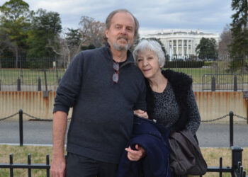 Pet života Luci Hinman