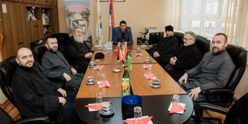 Sveštenici azbukovačkog namesništva na sastanku sa predsednikom Opštine