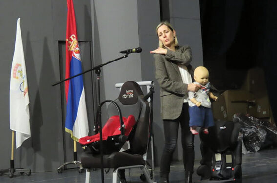 Dodela auto sedišta