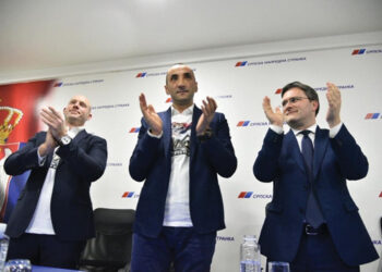 Nikola Selaković posetio Gradski odbor SNS Šabac