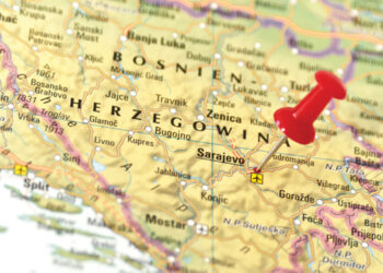 Pomozite nam da zaustavimo obračun političara sa novinarima