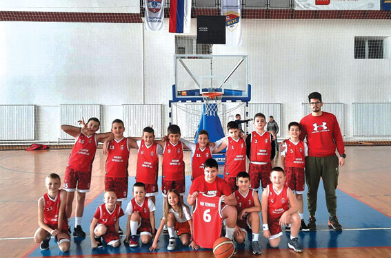 Nastavlja da raste iz dana u dan