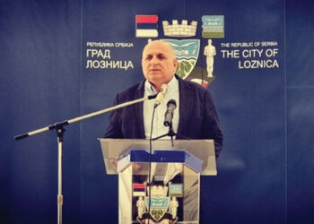 U Loznici uručene 144 gradske stipendije najboljim studentima i učenicima