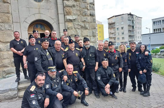 Parastos pukovniku Dragoslavu Račiću