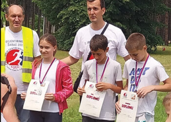 Jevremova škola osvojila prvo mesto na „Orijentiring kupu“