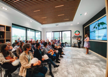 „Procesing 23“ u poseti Elixiru