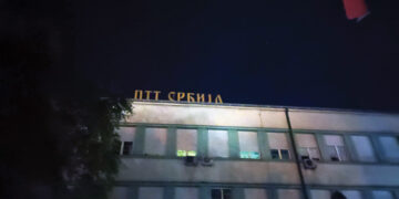 Pošta u tami