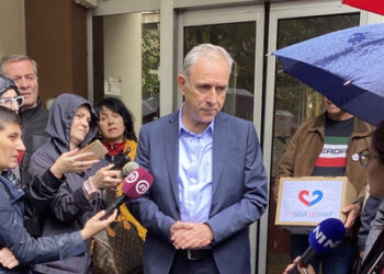 Pokret Srbija Centra prerastao je u politički stranku