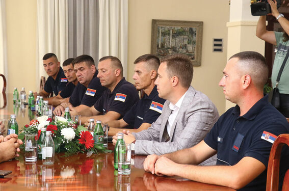 Nagrađen vatrogasac Veljko Stamenić