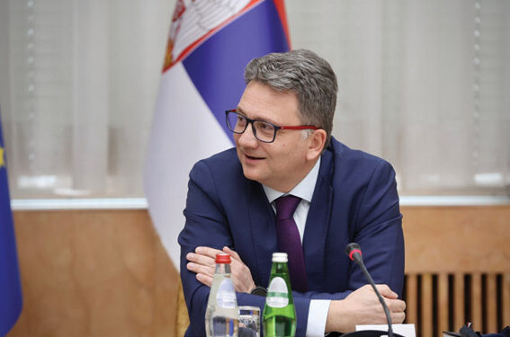 Ministar: Medijski zakoni će omogućiti da građani Srbije budu još bolje informisani
