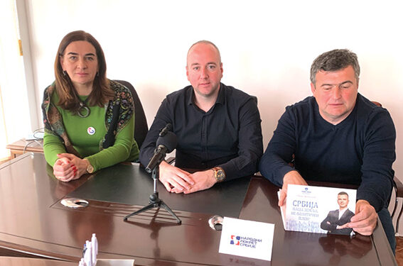 Napadi prešli na lične uvrede