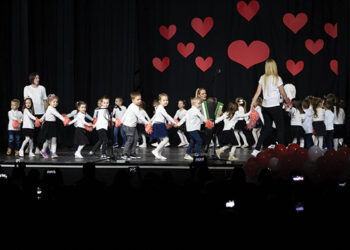 MUZIČKO SCENSKI SPEKTAKL ZA PAMĆENJE