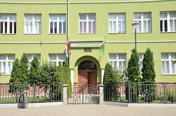 Samo vakcinisani učenici mogu na praksu?