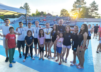 Četiri medalje za „Delfin“