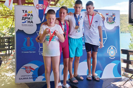 Šabački plivači na maratonu u jezeru Perućac