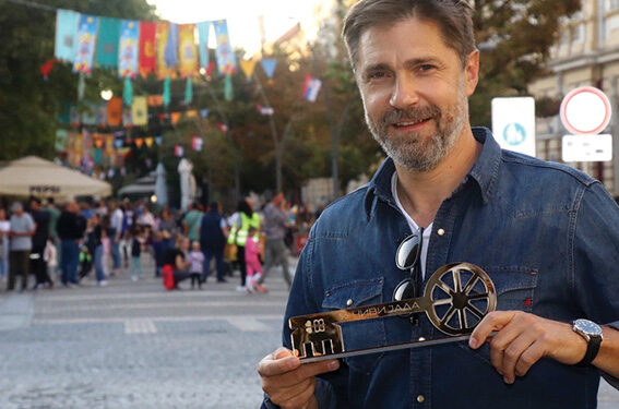 Nebojša Milovanović predsednik Čivijaškae republike