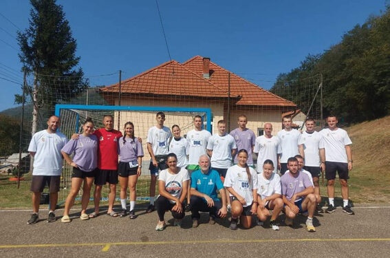 Crnčani bili primerni domaćini!