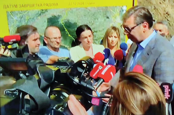 Predsednik Srbije obišao radove na rekonstrukciji puta Bojić – Tekeriš