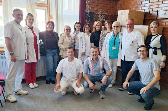 Od KMSZTS radna odeća za sestre, tehničare i zdravstvene radnike