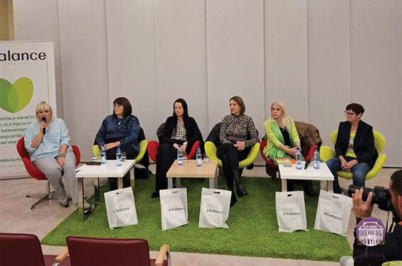 Tribina „Mama, nisi sama“