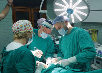 Počela implementacija savremene procedure za lečenje karcinoma rektuma