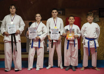 Majurci u Kristalnoj dvorani