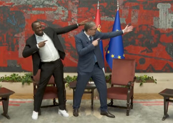 SMS za Jusejna Bolta, molim!