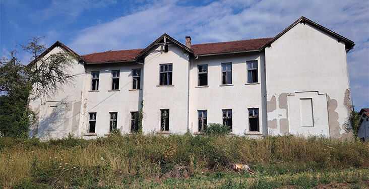 Škola bez đaka, ali puna lekcija