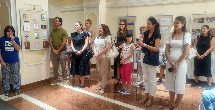 Izložba „Deset godina ljubavi, vere i nade“