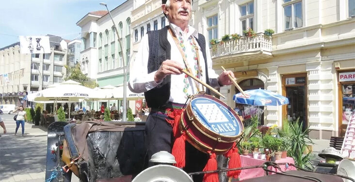 Povodom urušavanja manifestacije Čivijada – gde je nestala republika smeha?