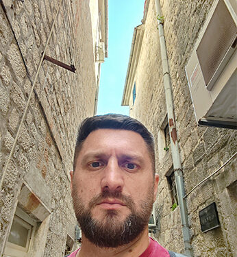 Jezik kao nasilje: Od reči do ćutanja