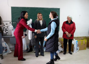 Ministarka Milica Đurđević Stamenkovski u poseti Domu „Vera Blagojević“ i hraniteljskim porodicama