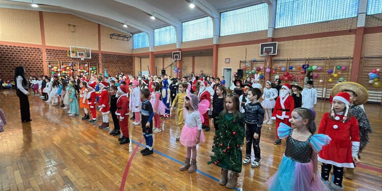 Maskenbal za učenike prvog razreda