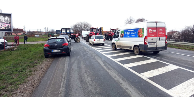 Advokati u štrajku, zemljoradnici na blokadama