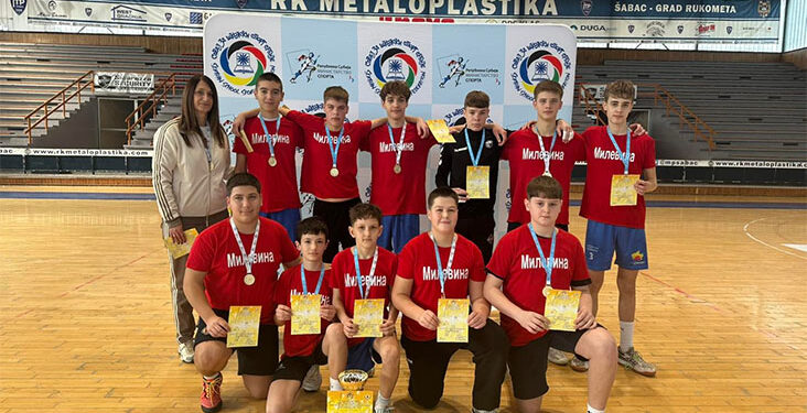 Zlatno za osnovce, srebro za srednjoškolke