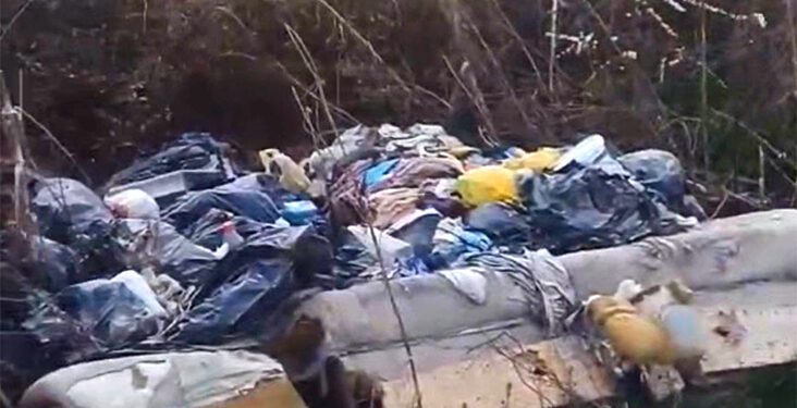 Divlja deponija na putu Letnjikovac – Vranjska