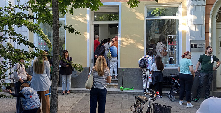 Humanitarna izložba Ana Popović u Kulturnom centru