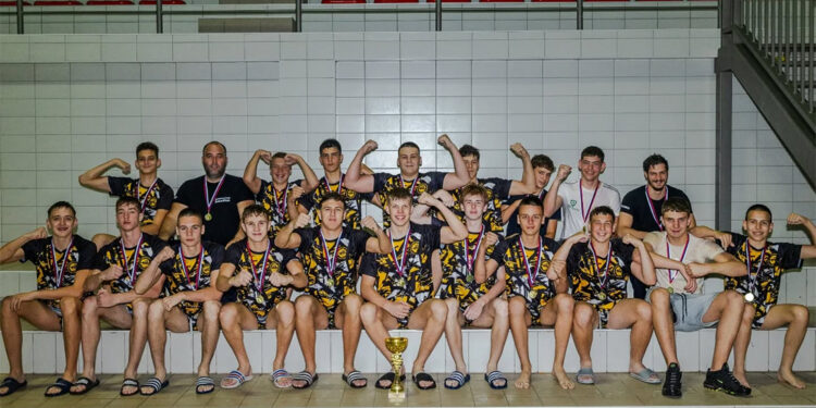 VK Sava je šampion Srbije, novobeogradski Vukovi se okitili srebrom, dok je crno-belima pripala bronza!